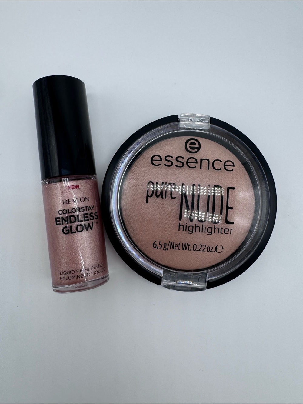 Revlon Endless Glow Rose Quartz & Essence Pure Nude Highlighter Duo - Picture 2 of 6